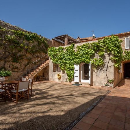 Deco - Casa Voltes Peratallada Buitenkant foto