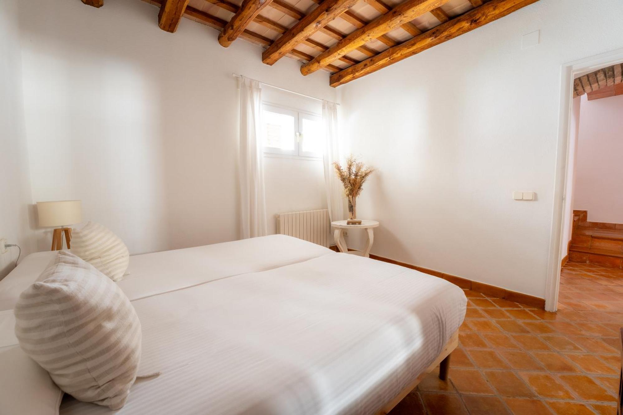 Deco - Casa Voltes Peratallada Buitenkant foto