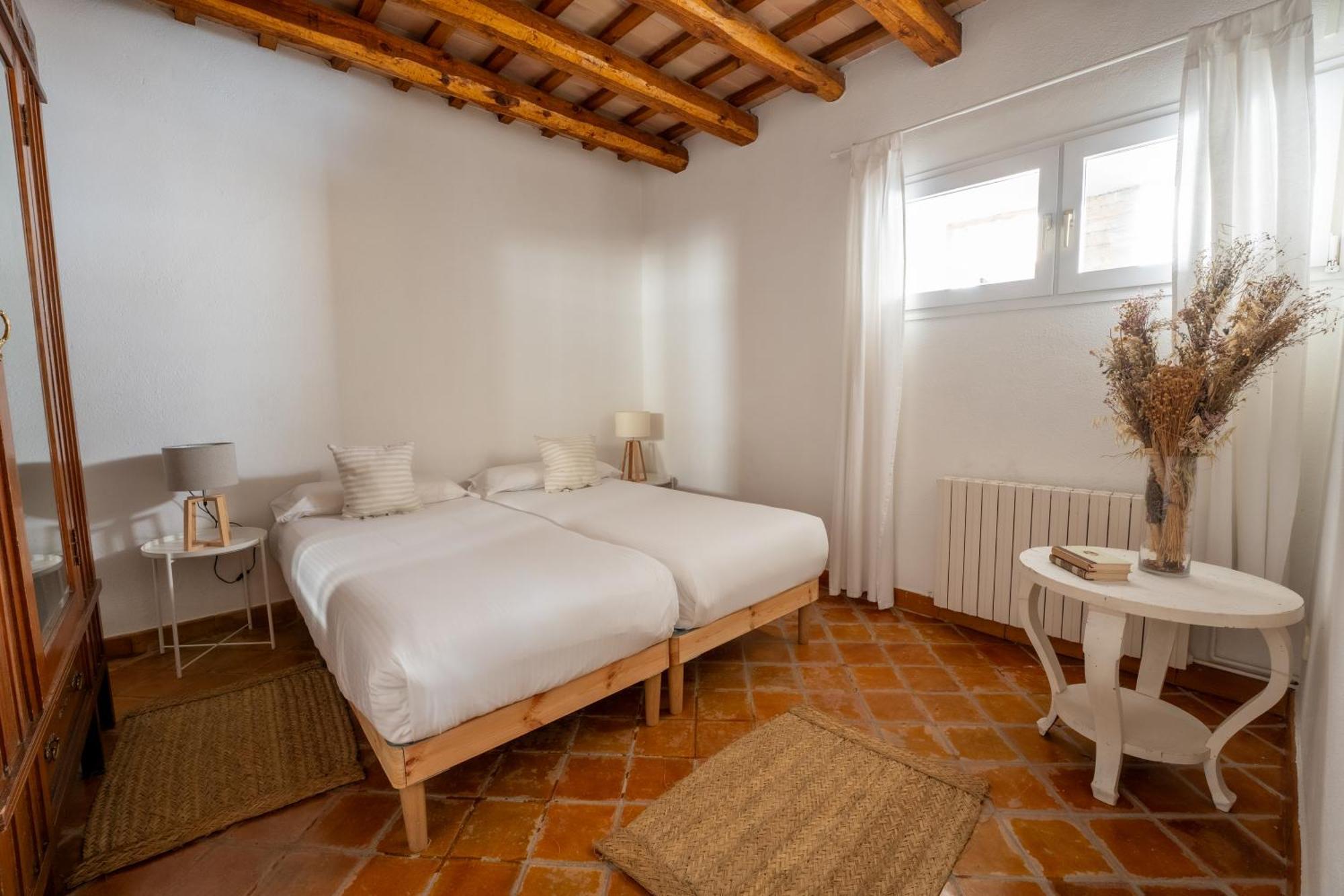 Deco - Casa Voltes Peratallada Buitenkant foto