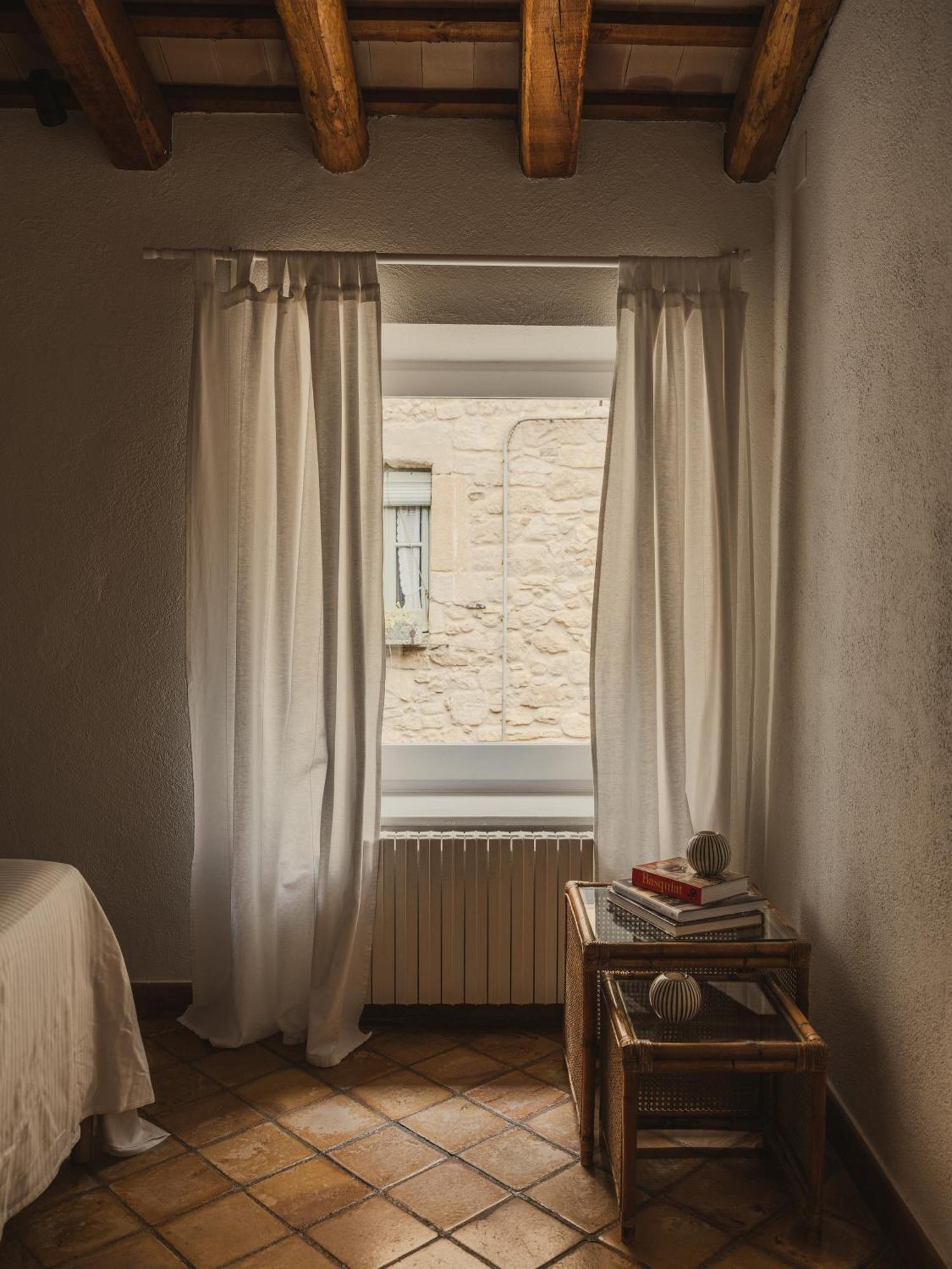 Deco - Casa Voltes Peratallada Buitenkant foto